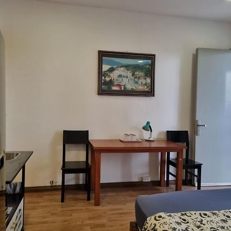 Best Price Ho Guom Apartments For Long Stay 하노이 외부 사진